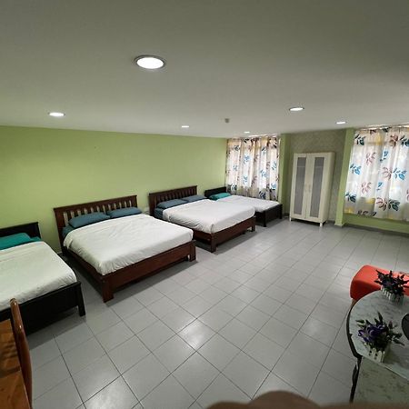 M Straits Hotel Malacca Exteriör bild