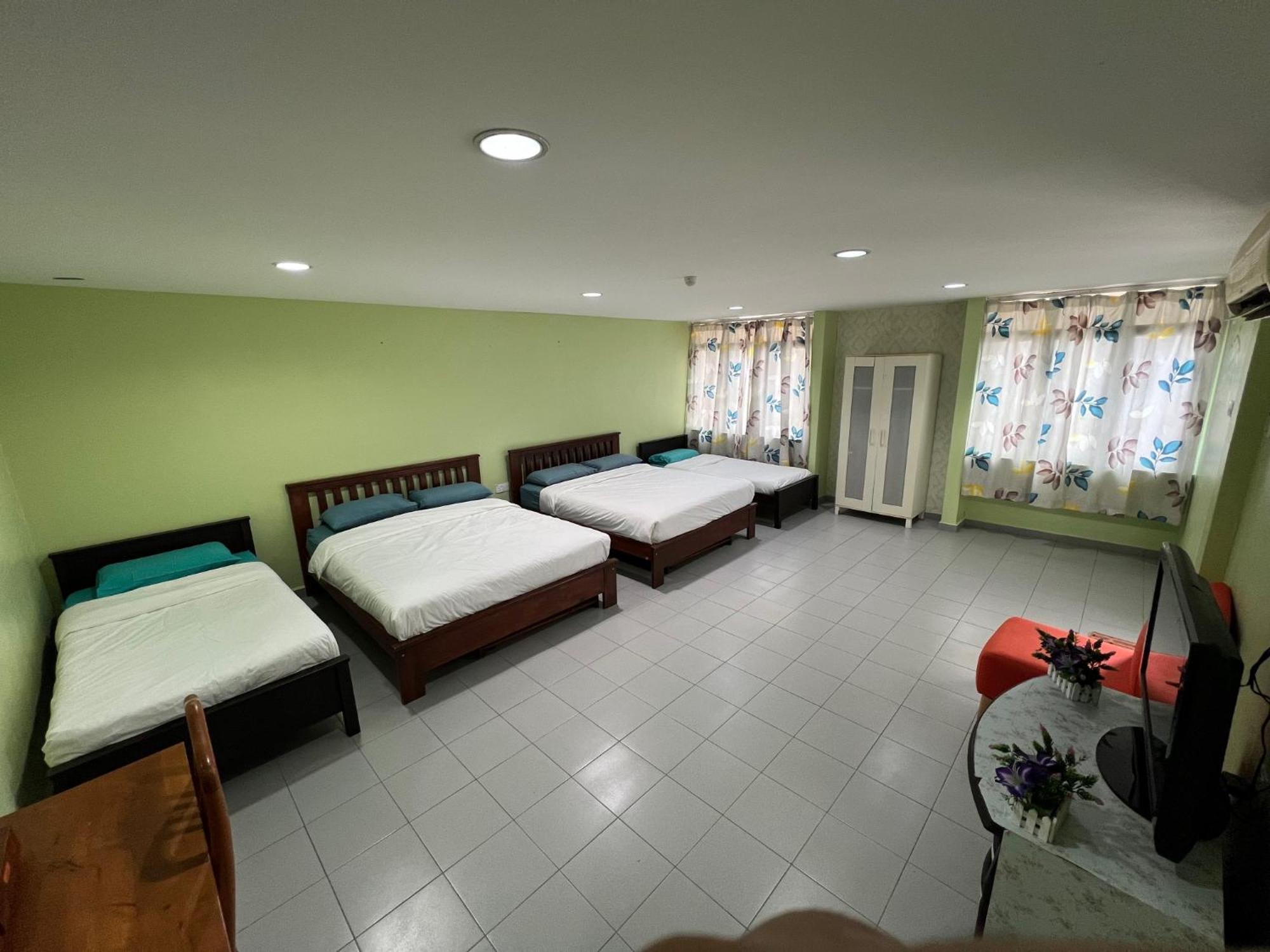 M Straits Hotel Malacca Exteriör bild